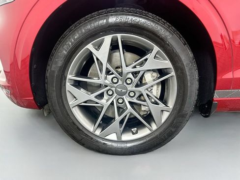 Used 2023 Genesis GV70 2.5T w/ Select Package AWD/4WD image 31