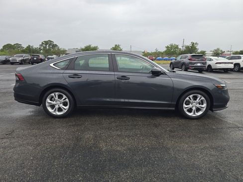 Certified 2025 Honda Accord LX image 3