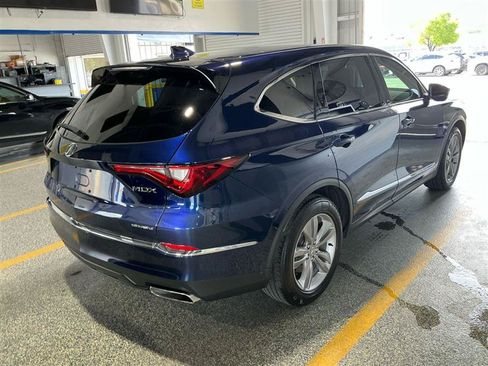 Used 2023 Acura MDX SH-AWD image 6