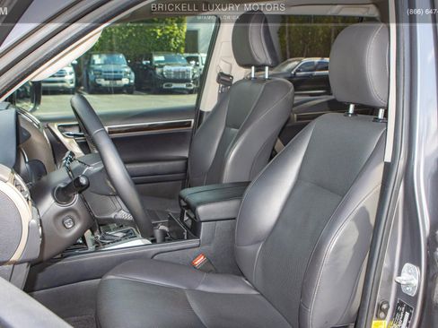 Used 2017 Lexus GX 460 w/ Navigation Package image 16