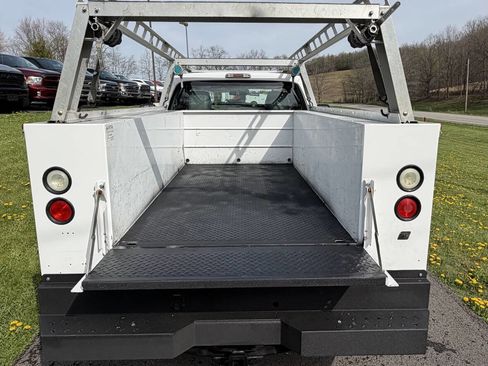 Used 2016 Ford F250 XL w/ XL Appearance Package image 11