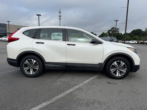 Used 2018 Honda CR-V LX image 8