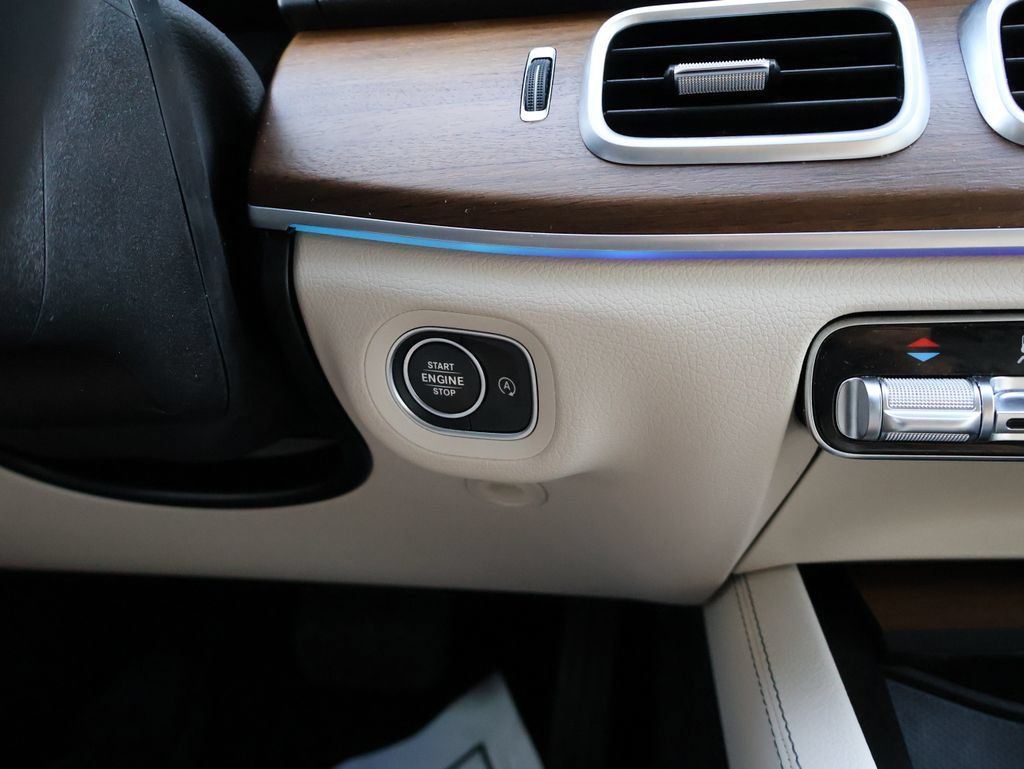Certified 2022 Mercedes-Benz GLE 350 4MATIC image 30