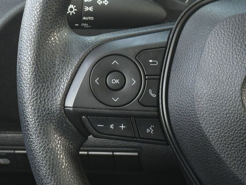 Used 2023 Toyota Corolla LE image 14
