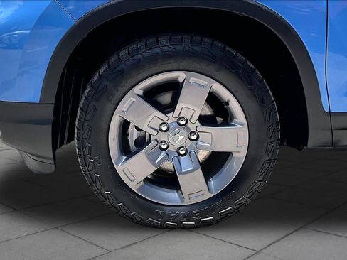 Used 2024 Honda Ridgeline TrailSport image 11