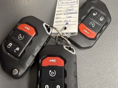 Used 2018 Jeep Wrangler Rubicon image 20