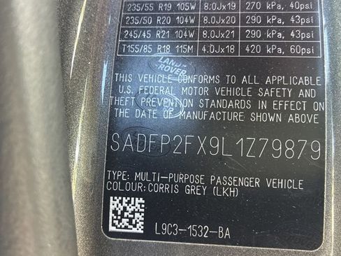 Used 2020 Jaguar E-PACE SE AWD/4WD image 17