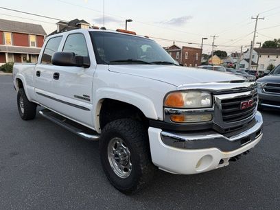 Used 2005 GMC Sierra 2500 SLE w/ Heavy-Duty Power Package