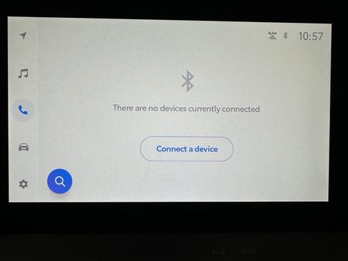 Used 2025 Toyota Prius XLE image 28