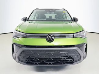 New 2026 Volkswagen Taos SE video 2