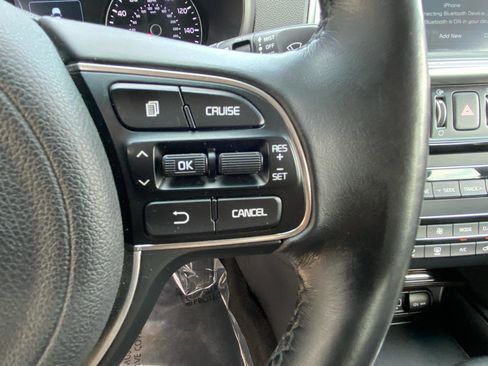 Used 2018 Kia Optima EX w/ Premium Package FWD image 44