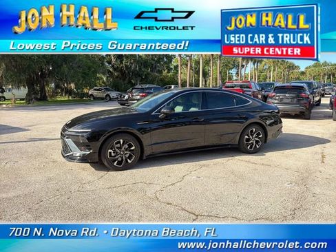 Used 2024 Hyundai Sonata SEL FWD image 3