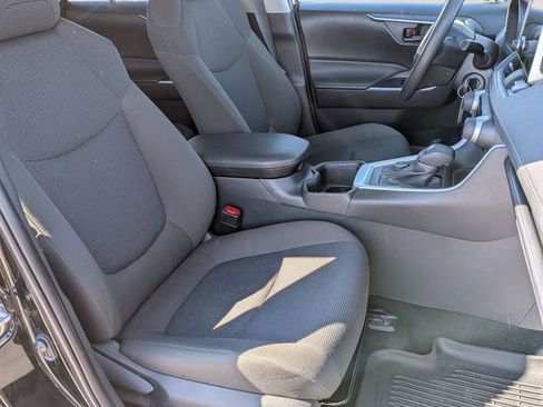 Used 2024 Toyota RAV4 LE image 34