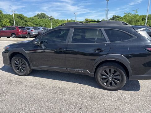 Certified 2024 Subaru Outback Onyx Edition AWD/4WD image 13