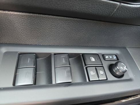 New 2026 Toyota Tundra Limited AWD/4WD image 23