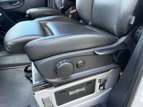 Used 2023 Mercedes-Benz Sprinter 144 Cargo image 14