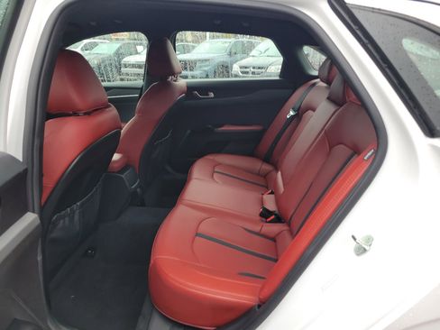 Used 2024 Kia K5 GT-Line w/ GT-Line Premium Package image 11