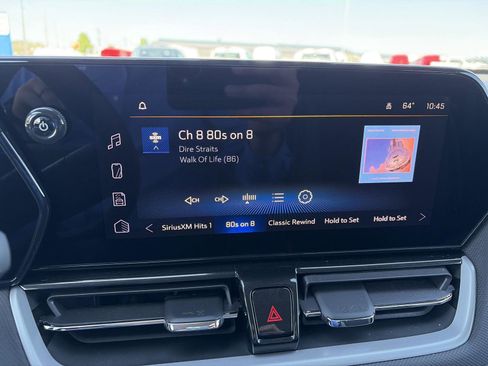 New 2026 Chevrolet TrailBlazer LT w/ LT Cold Weather Package FWD image 16