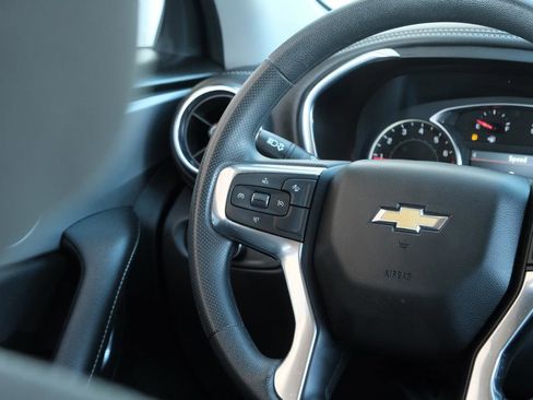 Used 2025 Chevrolet Blazer LT image 22