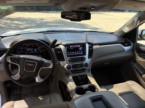 Used 2020 GMC Yukon SLT w/ Open Road Package RWD image 30
