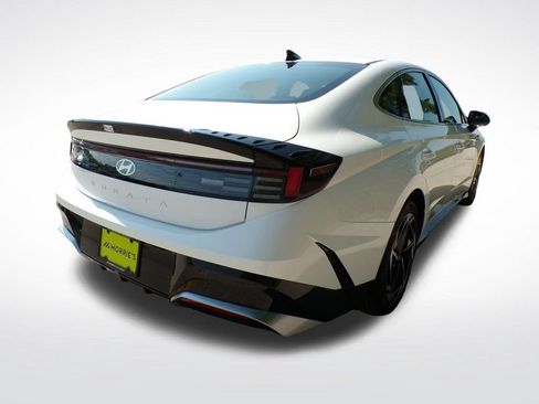 Certified 2026 Hyundai Sonata SEL FWD image 6