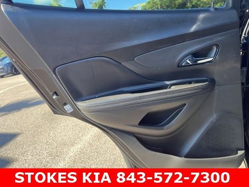 Used 2021 Buick Encore Preferred w/ Safety Package image 23