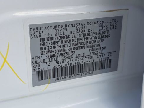 Used 2024 Nissan Sentra SR FWD image 20