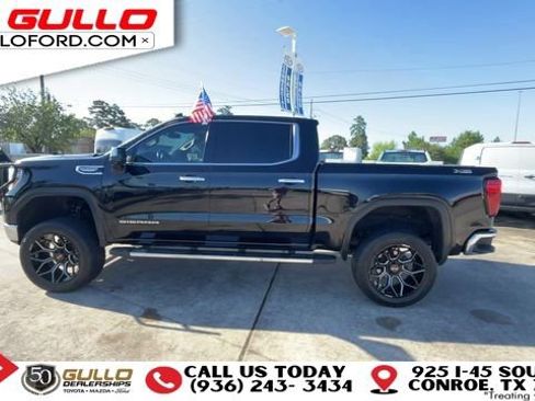 Used 2022 GMC Sierra 1500 SLT AWD/4WD image 5