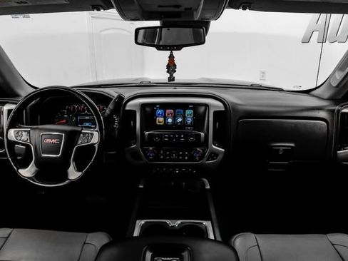 Used 2018 GMC Sierra 1500 SLT AWD/4WD image 19