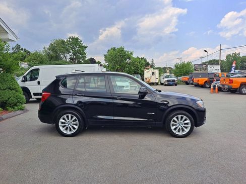 Used 2017 BMW X3 xDrive28i AWD/4WD image 4