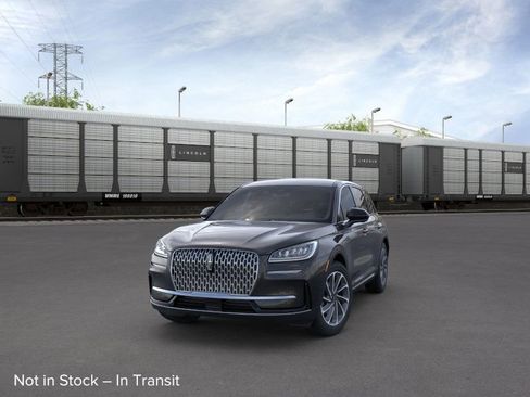 New 2025 Lincoln Corsair FWD w/ Equipment Group 101A image 2