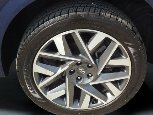 Used 2023 Hyundai Santa Fe Calligraphy AWD/4WD image 9