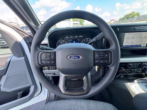 Used 2026 Ford F450 XLT w/ 360-Degree Camera Package AWD/4WD image 14