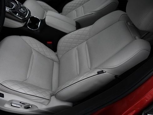 Used 2021 MAZDA CX-9 Signature image 10