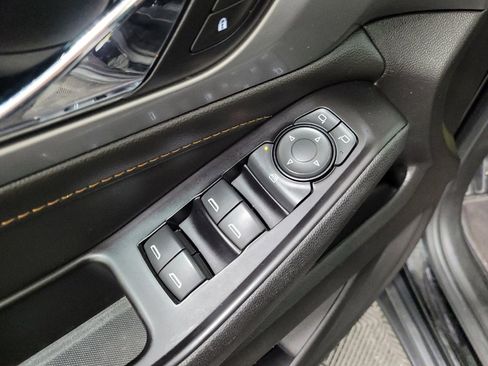 Used 2020 Chevrolet Traverse LS FWD image 27