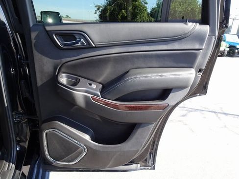 Used 2019 GMC Yukon SLT image 21