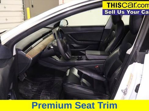 Used 2020 Tesla Model 3 Standard Range Plus RWD image 20