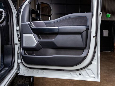 Used 2026 Ford F250 Platinum image 37