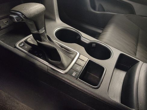 Used 2020 Kia Sportage LX image 26