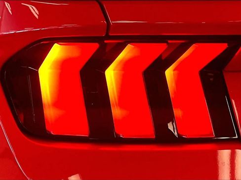 Used 2024 Ford Mustang GT RWD image 27