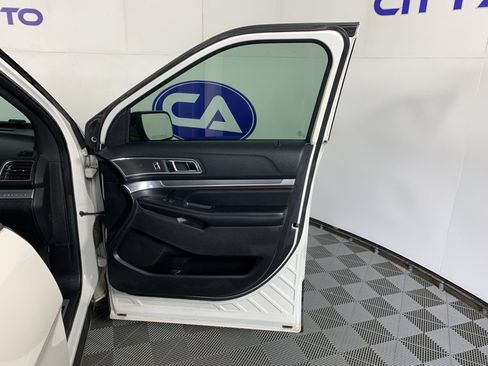 Used 2016 Ford Explorer Sport w/ Equipment Group 401A AWD/4WD image 42