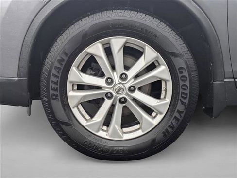 Used 2014 Nissan Rogue SV image 9