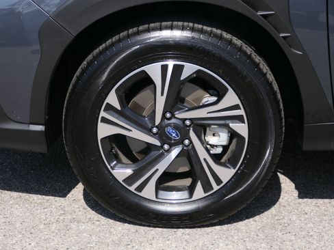 Certified 2025 Subaru Crosstrek 2.5i Premium AWD/4WD image 10