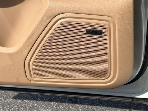 Certified 2026 Porsche Macan image 25