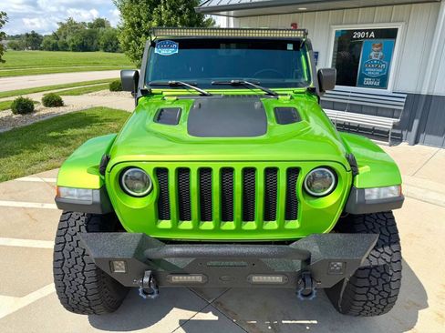 Used 2018 Jeep Wrangler Unlimited Rubicon AWD/4WD image 11