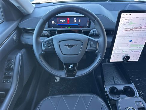 Used 2024 Ford Mustang Mach-E Select w/ Comfort Package Lite image 17