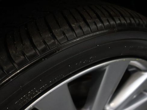 Used 2025 MAZDA MAZDA3 s image 35