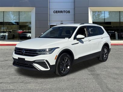 Used 2024 Volkswagen Tiguan SE