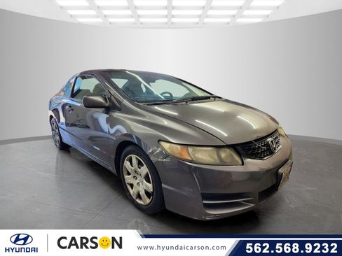 Used 2010 Honda Civic LX image 1