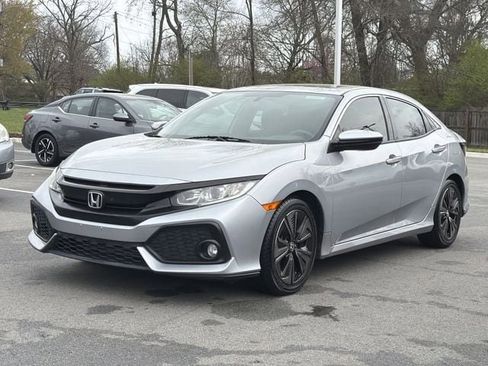 Used 2017 Honda Civic EX image 7